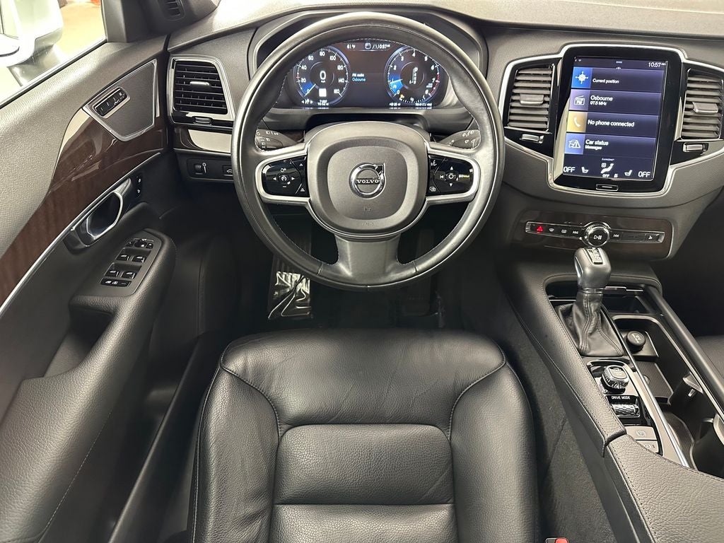 2018 Volvo XC90 T6 Momentum