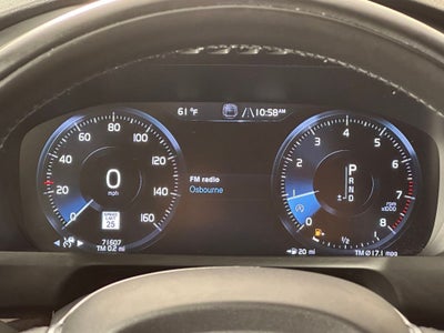 2018 Volvo XC90 T6 Momentum