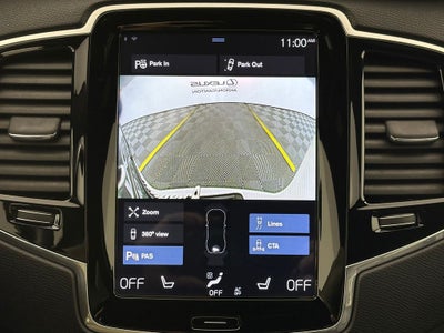 2018 Volvo XC90 T6 Momentum