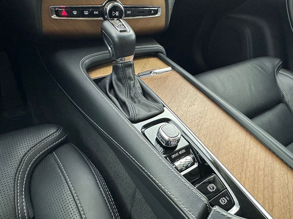 2020 Volvo XC90 T6 Inscription