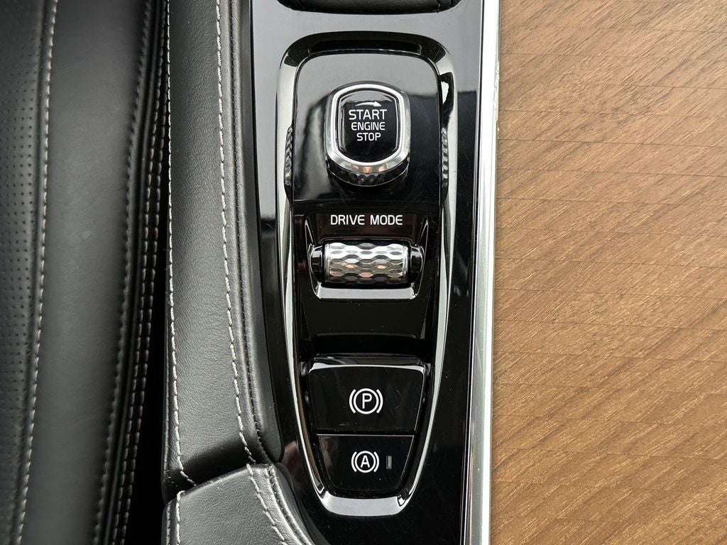 2020 Volvo XC90 T6 Inscription